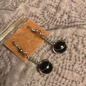 ⚫️ Black earrings